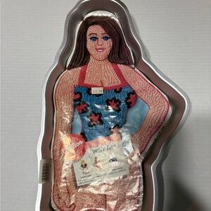 Wilton’s Pretty Lady Cake Pan 1992